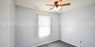 2 Bedroom 1 bath duplex with unfinished basement near Merle Hay Mall Gallery 8