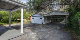 Charming 2 Bedroom Home Just Blocks from USC Campus with Great Parking & Move-In Ready Appeal Gallery 4