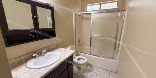 4 bed/2 Bath - Available now Gallery 18