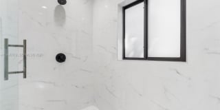 116 W 1st Ct Gallery 36