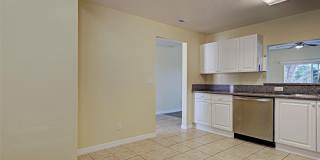 242 BOUNDARY BOULEVARD Gallery 32