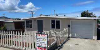 Two Bedroom One Bath House with Garage and Back Yard in Seaside Gallery 1