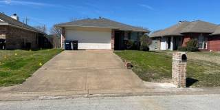 MAY PRE-LEASE!!!! Adorable 3 Bedroom Home in Westfield Gallery 1