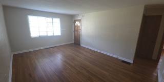 67 W Westfield Boulevard Gallery 3