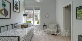 936 Southside Place Gallery 35