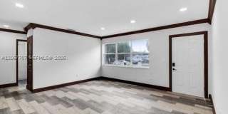 18011 NW 6th Pl Gallery 8