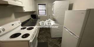 1621 Lasalle Street Gallery 5