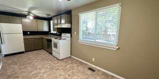 6046 S 4000 W - Duplex Gallery 9