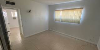 Classic 3Bed/2Bath single story home located near Boulder Highway Gallery 17