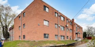 1077 Van Dyke Street - 305 Gallery 17