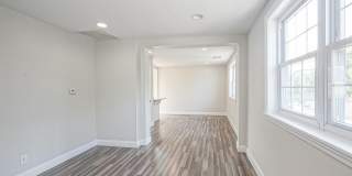69 A ELLIS Street Gallery 12