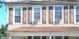 Spacious 3-Bedroom / 1.5-Bath Duplex Gallery 1