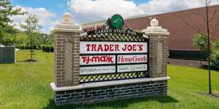 4646 DERBY Court Gallery 25