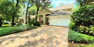 2214 Green Oaks Ln Gallery 1