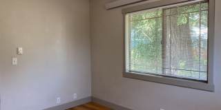 STUDENTS WELCOME! Charming 3 Bed 2 Bath Single Family Home in Old Town Gallery 18
