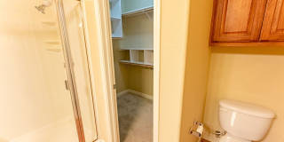Gorgeous 2 Bedrooms /2.5 Bathrooms + Flex Space Home Near South Austin!!! Gallery 17