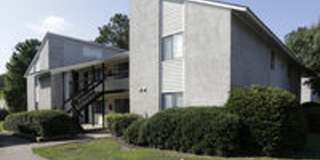 Creekside Place Apartments Gallery 1
