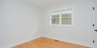 5509 N Central Avenue Gallery 7