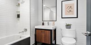 475 Clermont Gallery 4