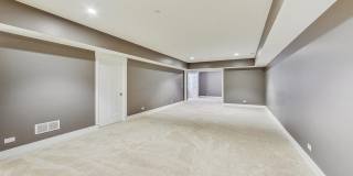8101 Floral Avenue Gallery 32