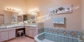 9876 North Ridge Shadow Place Gallery 34