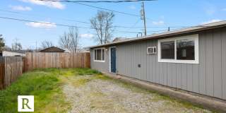 Updated 3 Bed/3Bath House in Medford! Gallery 1