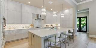 760 Park Shore Dr Gallery 10