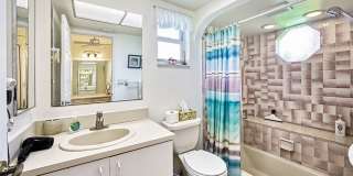5036 SW 9th Place Gallery 27