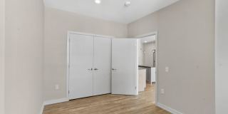 Keystone Gallery 68