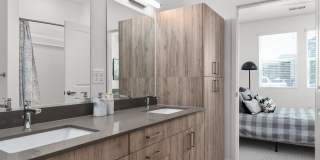 The Henley Gallery 15