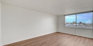 205 E Harmon Avenue Gallery 25