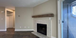 Spacious Second-Floor One Bedroom with Balcony, Stainless Steel Kitchen & Exterior Storage Spacious Second-Floor One Bedroom with Balcony, Stainless Steel Kitchen & Exterior Storage Gallery 16