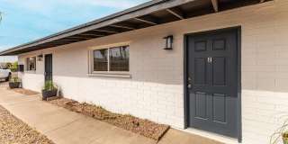 1321 N 48th Place Gallery 1