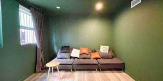 1476 W 35th St - Co-Living Gallery 16