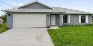 4023 NE 23rd Place Gallery 1