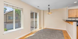 Modern 2 Bedroom Condo Featuring Main Level Bonus Room and Two Ensuite Bedrooms Gallery 19