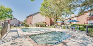 Bardin Oaks Gallery 17