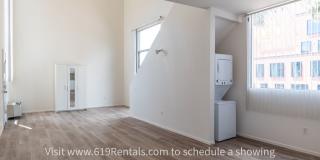 Loft Condo with Views & Deck Gallery 9