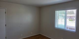 Welcome to Reeves Apartments Gallery 9