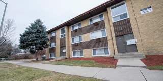 801 E Drexel Square Hyde Park Apartments Gallery 15
