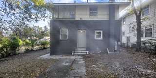 2348 Court R Gallery 6