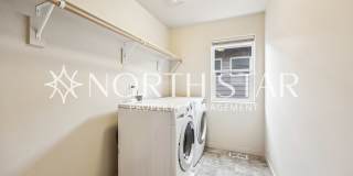 Vaulted Ceilings, Modern Finishes & Easy Living Gallery 34