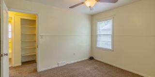 Cozy House With Great Yard Space! Cozy House With Great Yard Space! Gallery 15