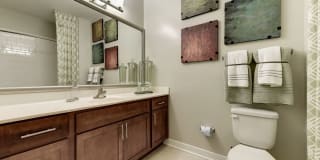 River Oaks Gallery 16