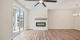 Modern, Spacious 2 Bed Townhome, Brier Creek Country Club, Golf course views! Gallery 9