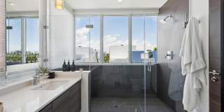 101 N Shore Dr Gallery 22