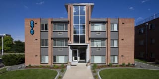 870 Cherry Gallery 2
