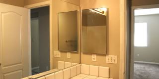 North West Home with Solar and Pool for Rent Gallery 14