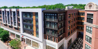 Crocker Park Living Gallery 44
