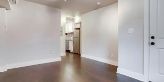 82 Q Street Southwest - 1 Gallery 5